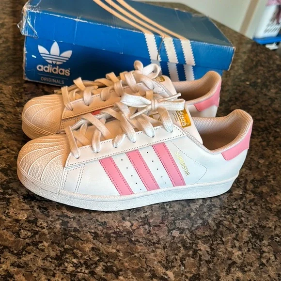 adidas gazelle silver green womens adidas Superstar x Messi 9.5